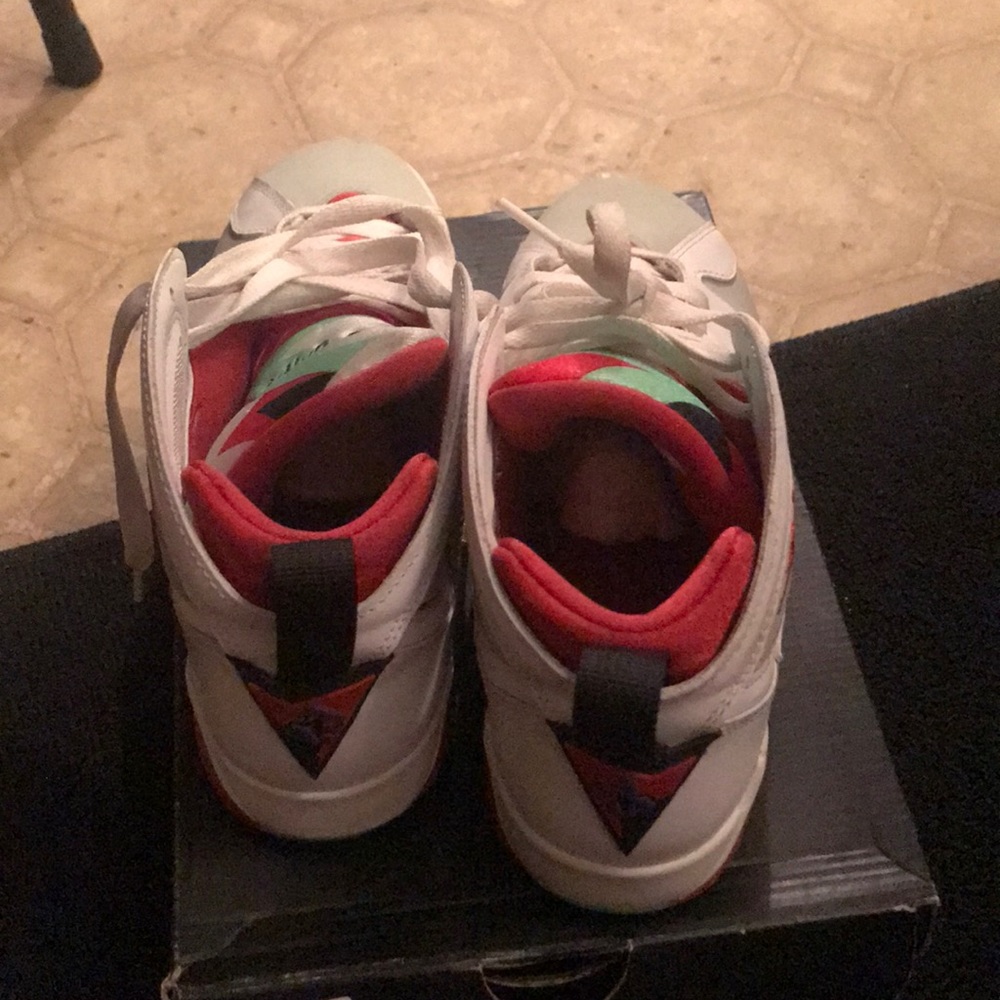 Jordan 7s - Picture 3 of 3